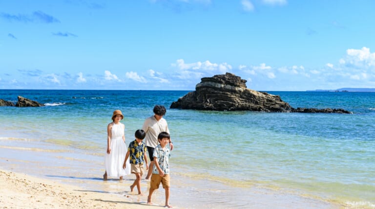 給爸爸媽媽的一封信：「世界遺產的暑假」是送給孩子最好的禮物。 以80萬坪的度假村為據點，讓山原的大自然成為孩子最好的老師。